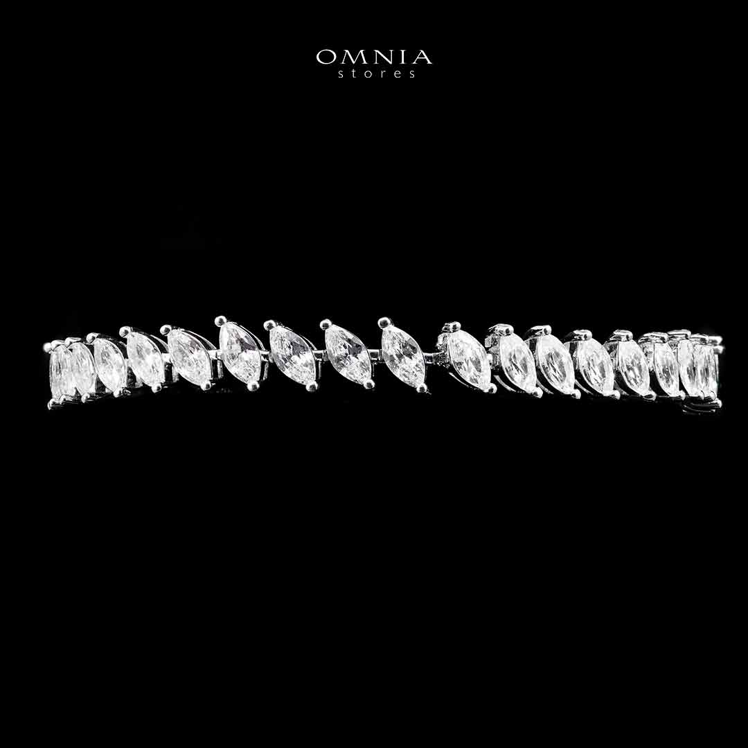 Lamiaa Glint White Bracelet In 925 Silver High Quality Simulated Diamonds - OMNIASTORES UAE