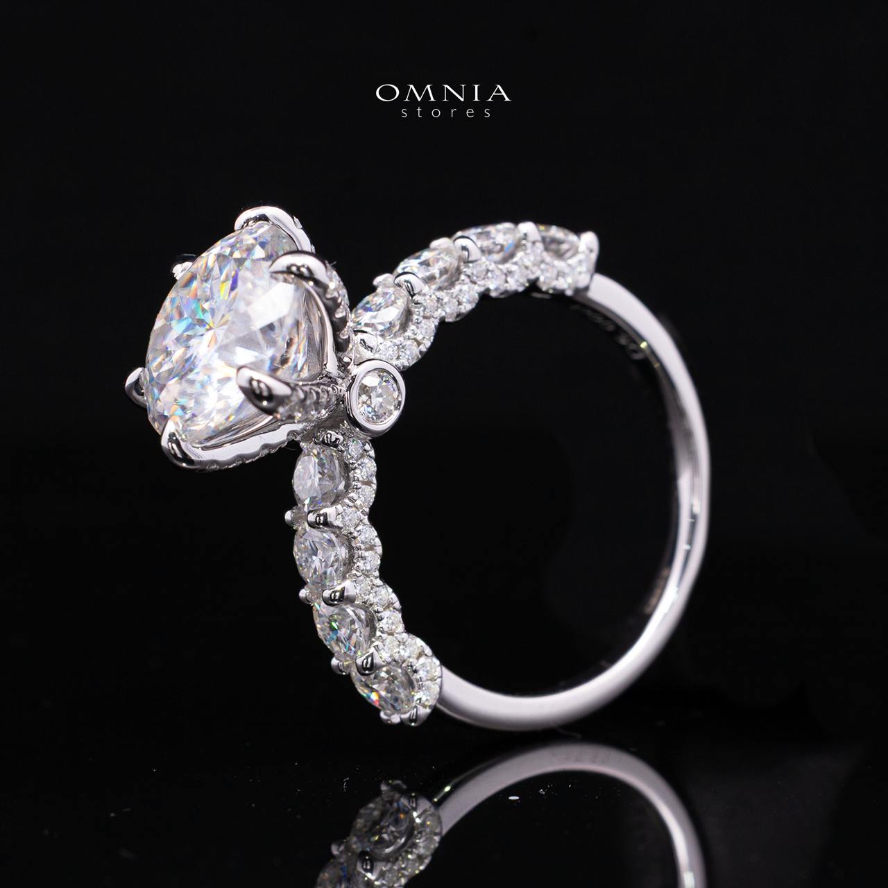 Fidaa White Moissanite Round Cut Ring GRA Certified in High Quality 925 Silver 11mm 5ct - OMNIASTORES KSA
