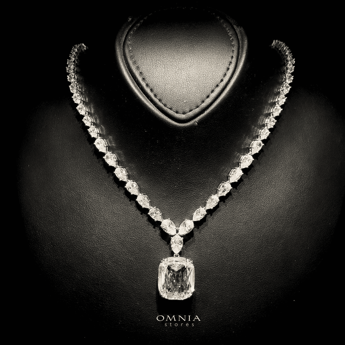 Omnia Audrey White Bridal Set Accessories in High Quality Simulated Diamonds Premium Rhodium Plated - OMNIASTORES UAE