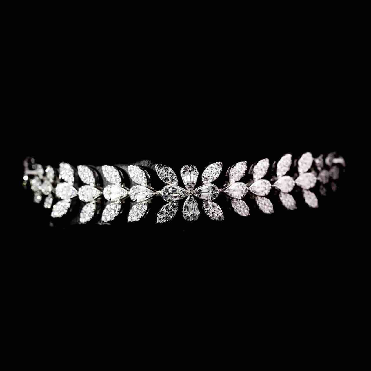 Omnia Fawziya White Bridal Full Set in 925 Silver High Quality Simulated Diamonds - OMNIASTORES KSA