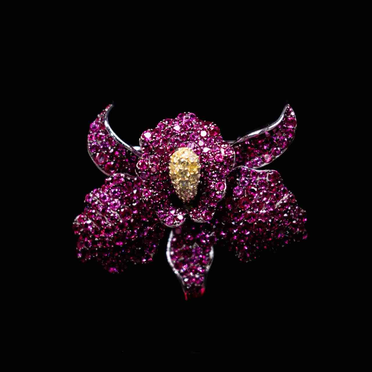 Omnia Nabila Red Butterfly Silver brooch in 925 Silver High Quality Simulated Diamonds Stones - OMNIASTORES UAE