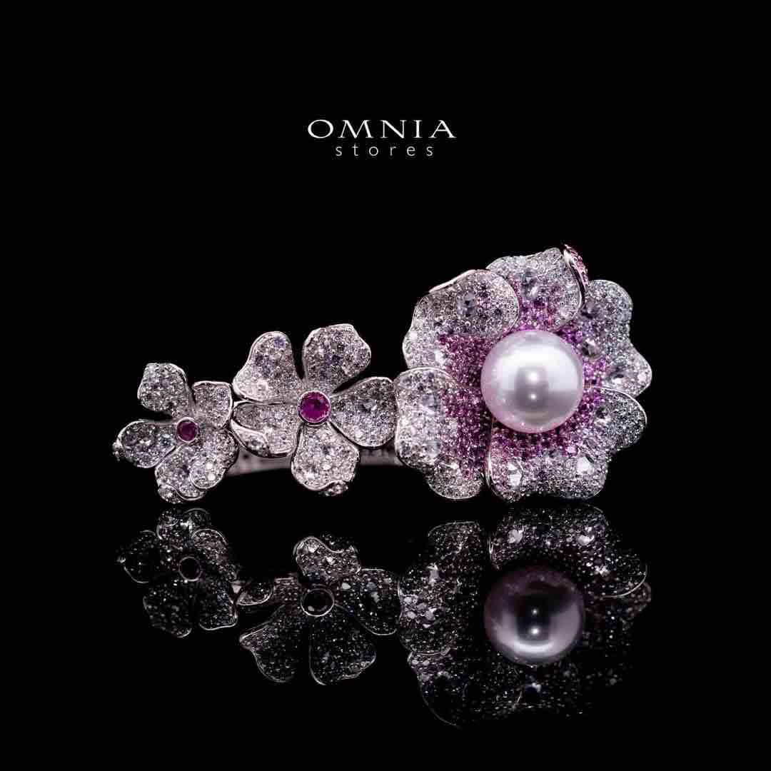 Omnia Yasmine Purple Flower Fresh Water Pearl Bracelet in 92.5 Silver with High Quality Simulated Diamonds - OMNIASTORES UAE