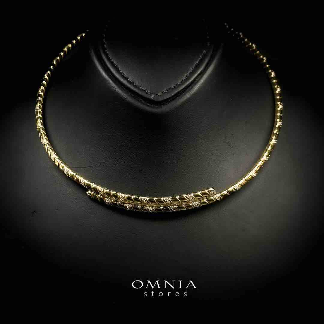 Omnia Shiza Golden Necklace with Chevron Design in 925 Silver and High-Quality Simulated Diamonds - OMNIASTORES UAE