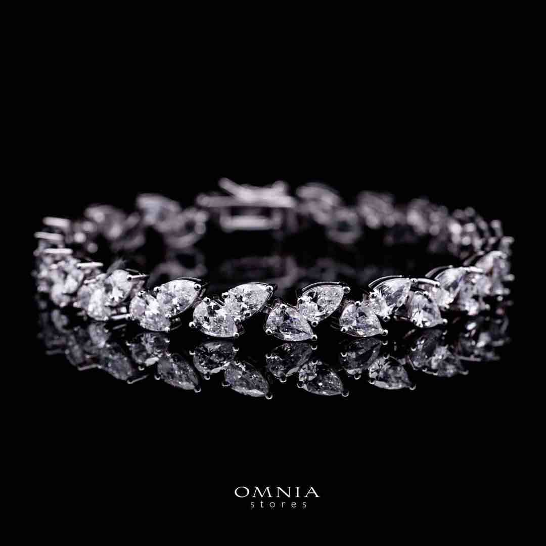 Omnia Naeema White Tennis Necklace, Earrings and Bracelet Set in 925 Silver with High Quality Simulated Diamonds - OMNIASTORES UAE
