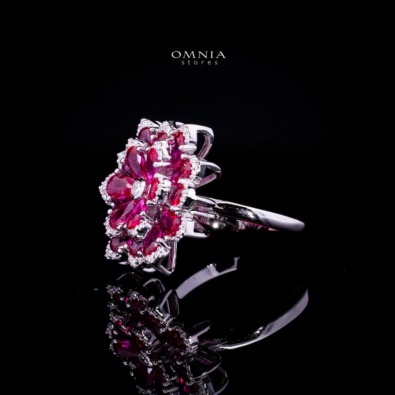 Omnia Damiyah Red Floral Silver Ring in 925 Silver with High Quality Simulated Diamonds - OMNIASTORES UAE
