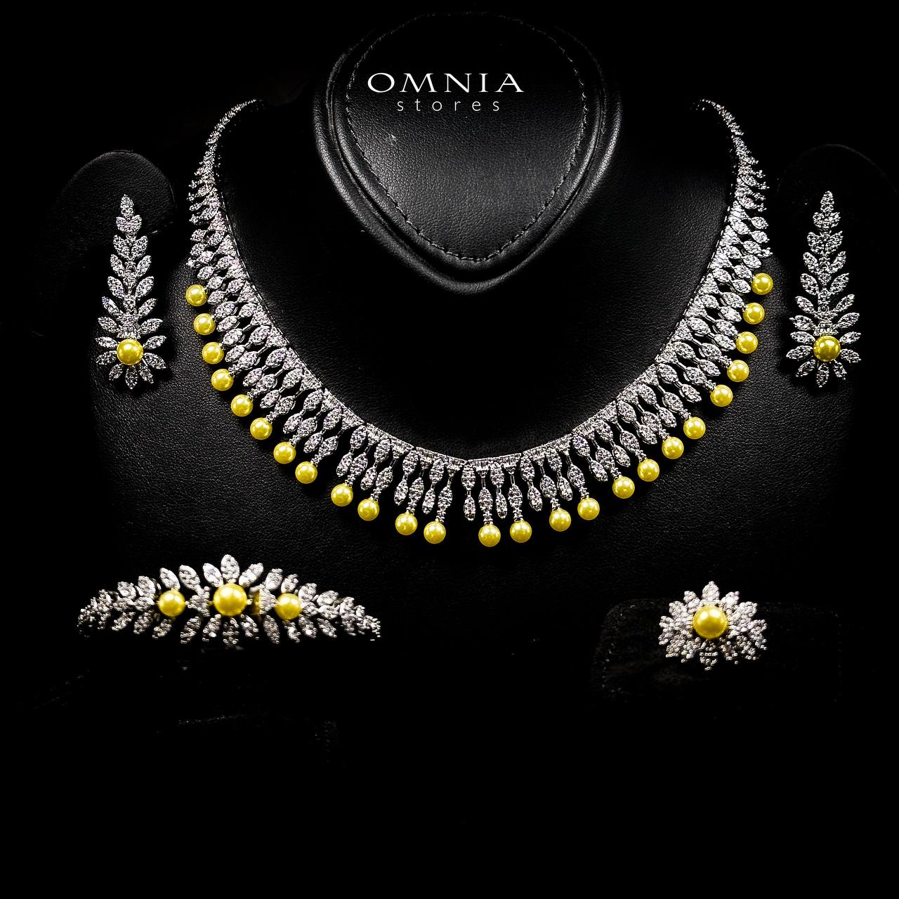 Omnia Shaika White in Golden Pearl Luxury Bridal Full Set in High Quality Zircon Stone Rhodium Plated - OMNIASTORES UAE