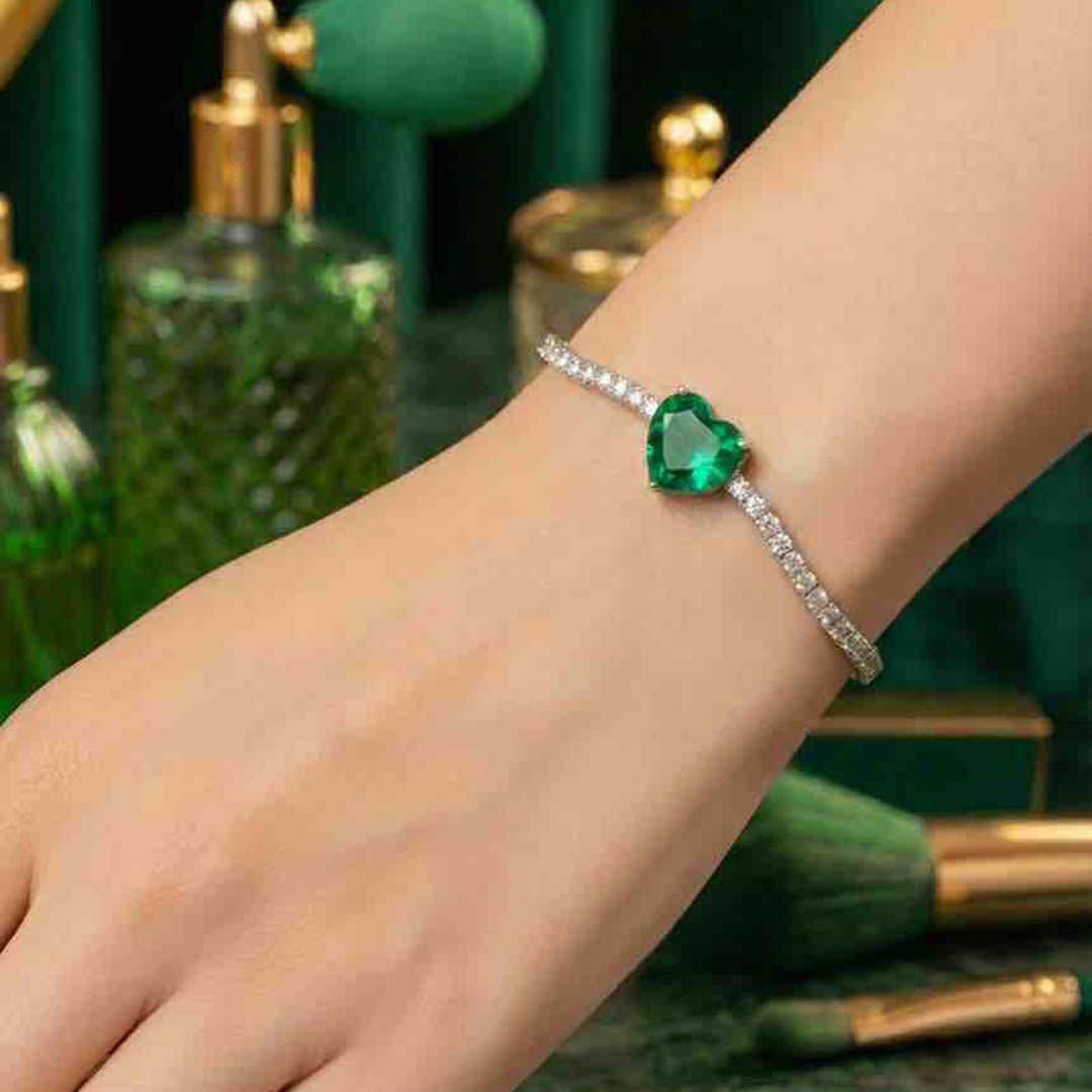 Omnia Louise Green Bracelet In 92.5 Silver High Quality Simulated Diamonds - OMNIASTORES KSA
