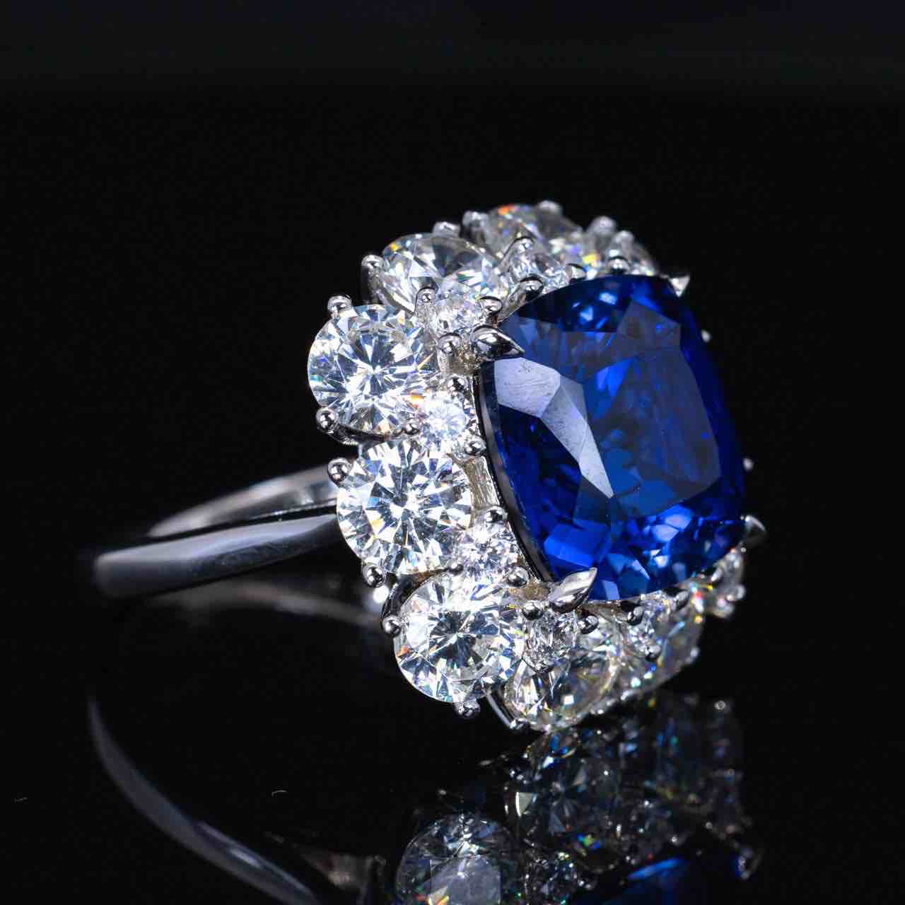 Omnia Hinza Blue Cushion Cut Ring With High Quality Certified Lab Crafted Stones In 925 Silver - OMNIASTORES KSA