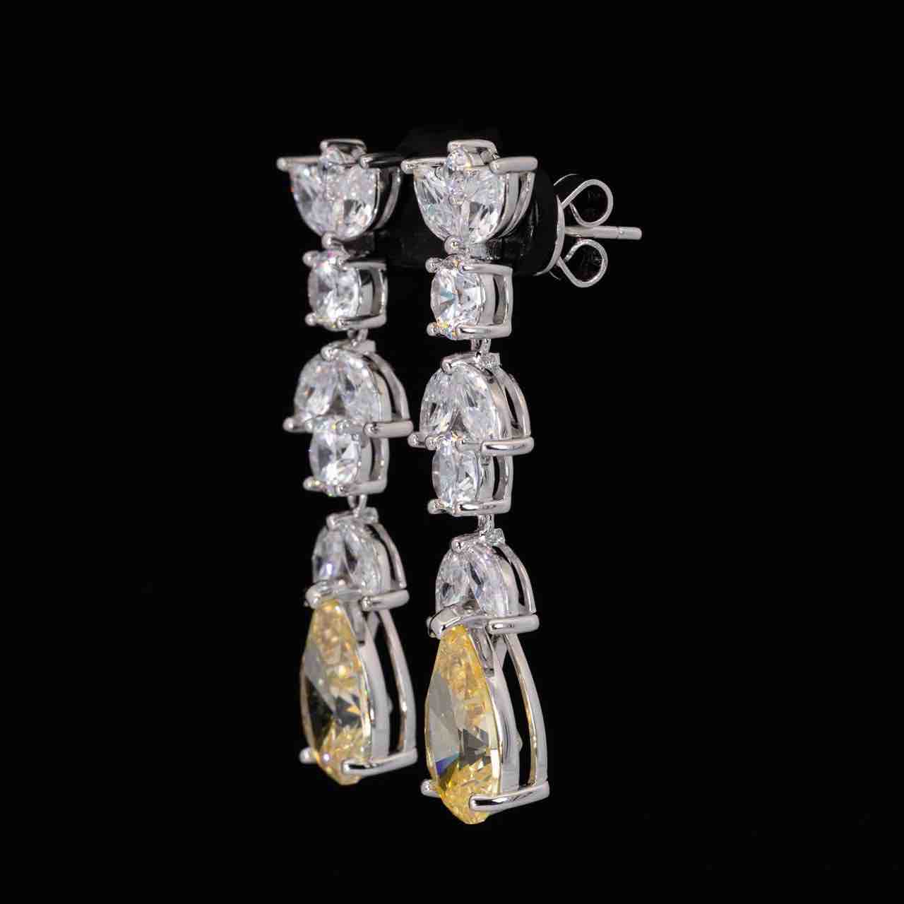 Omnia Dia White and Yellow Drop Earrings With High Quality Simulated Diamonds In 925 Silver - OMNIASTORES KSA