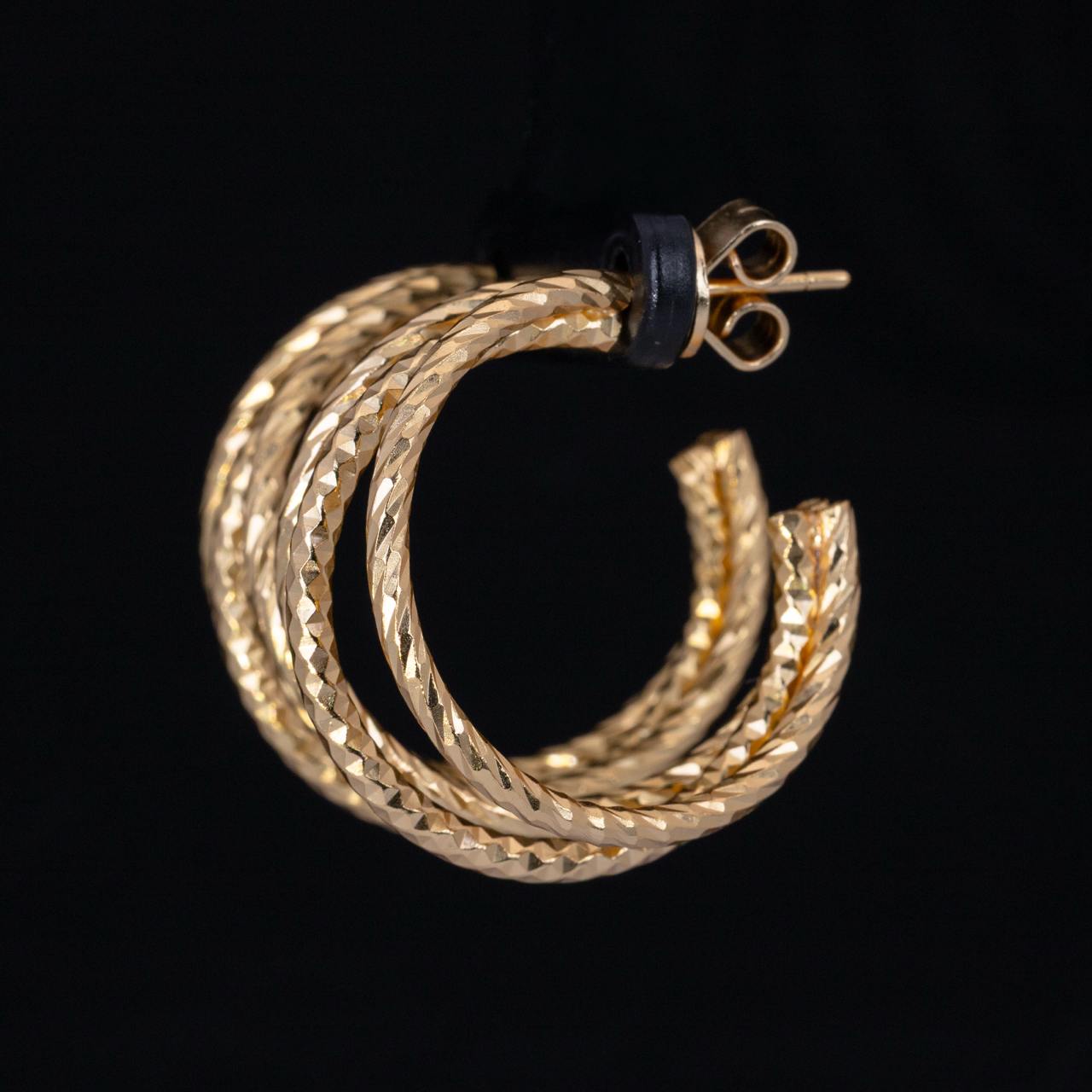 Omnia Amylah Gold Earrings In 925 High Quality Silver
