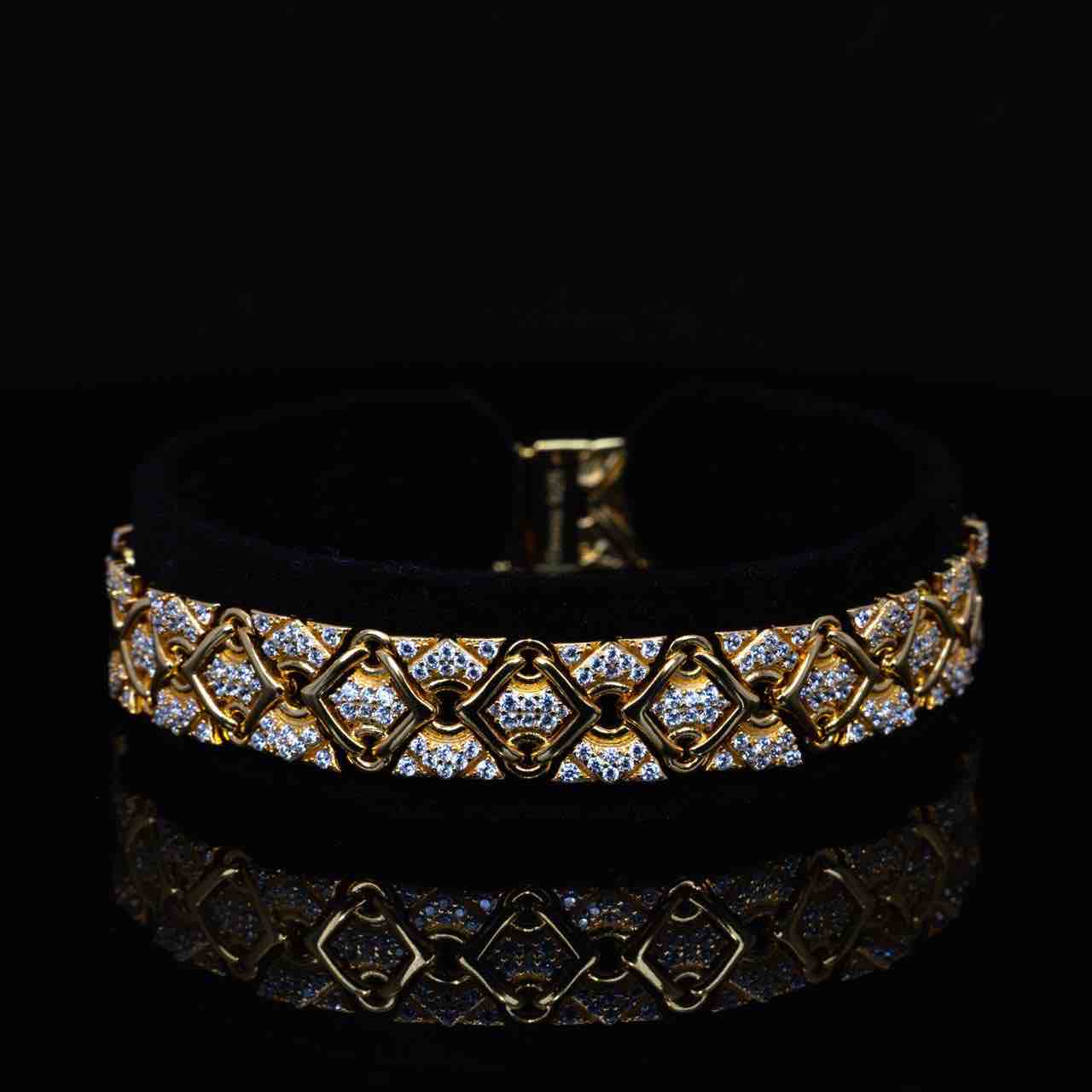 Omnia Lisi Gold and White Bracelet With High Quality Simulated Diamonds In 925 Silver - OMNIASTORES KSA