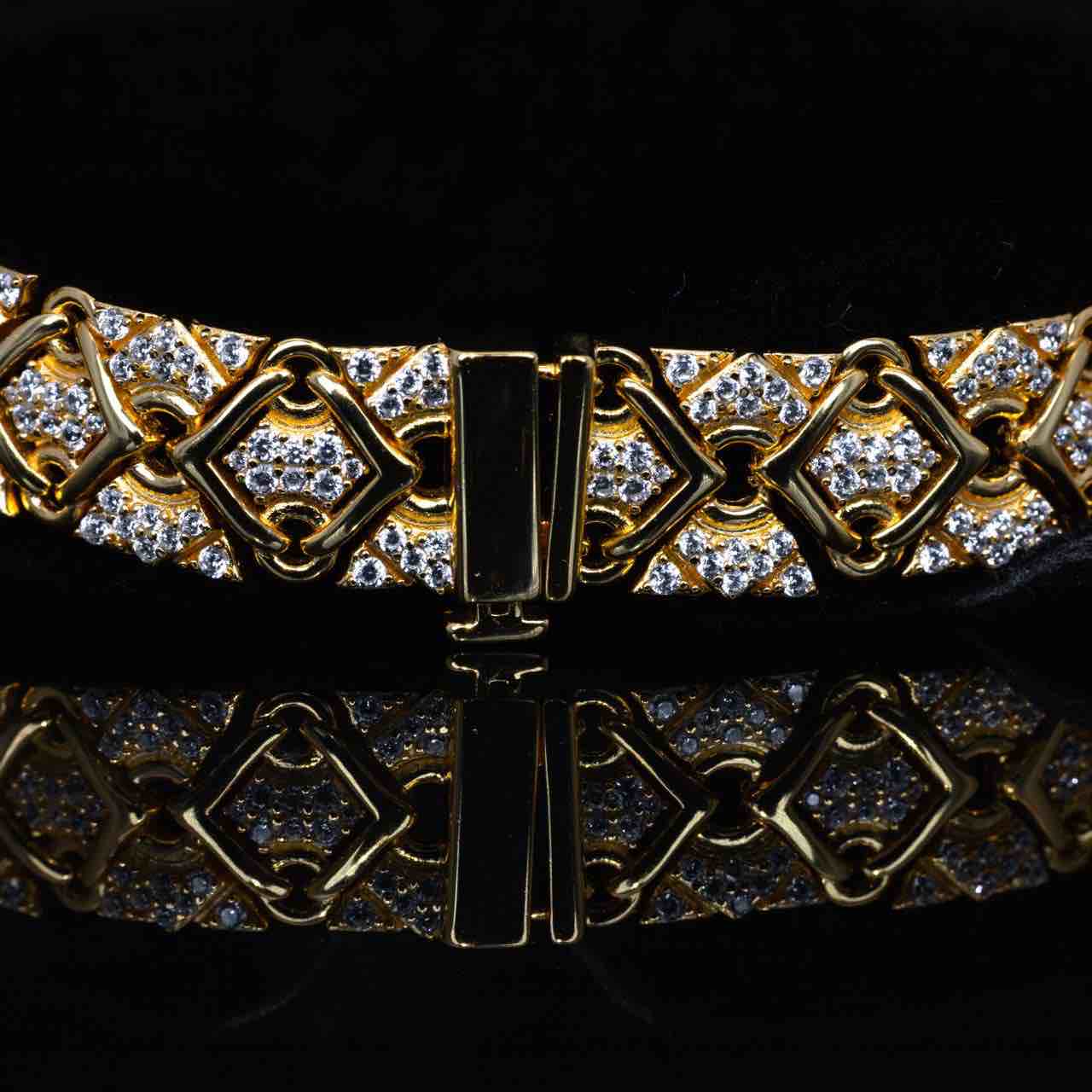 Omnia Lisi Gold and White Bracelet With High Quality Simulated Diamonds In 925 Silver - OMNIASTORES KSA