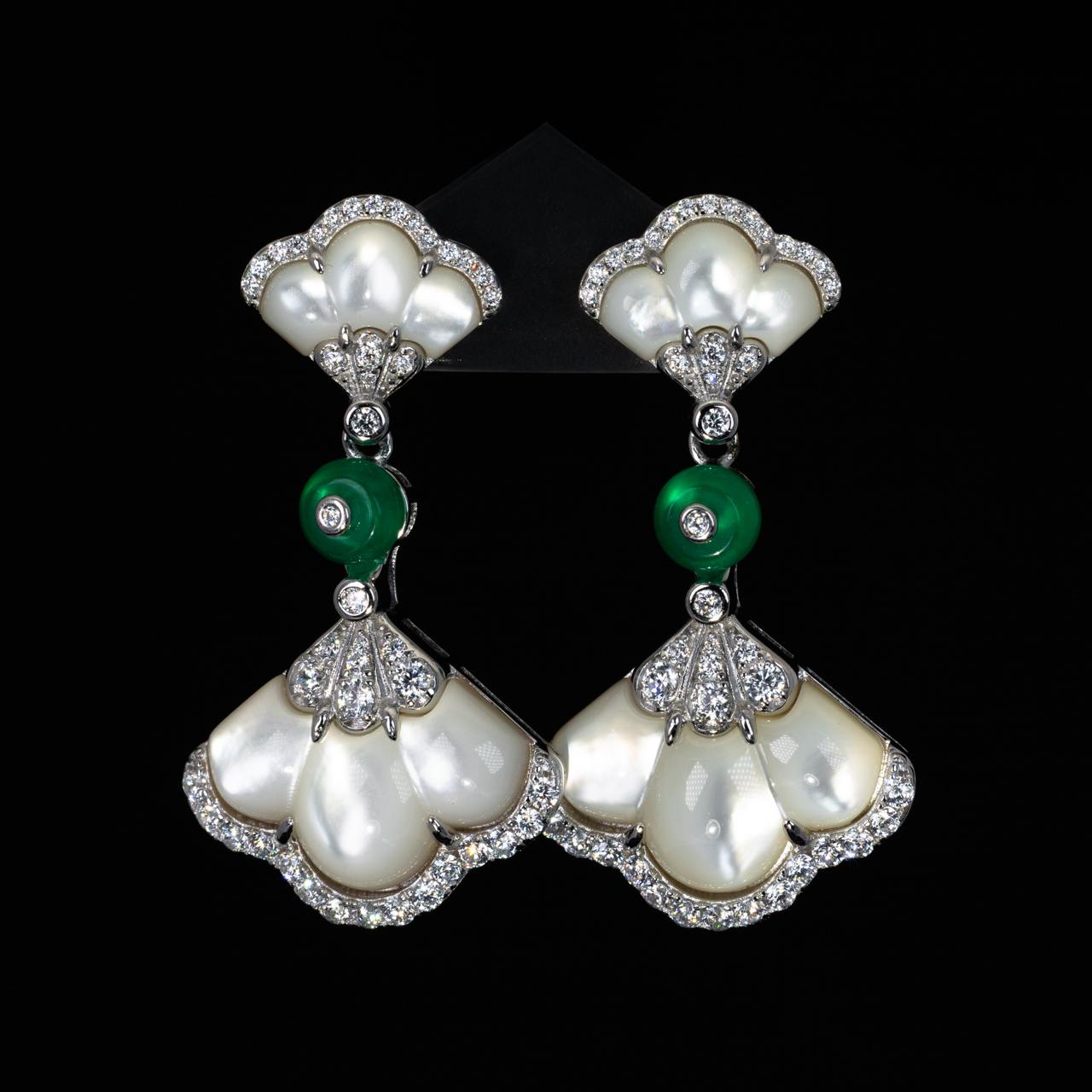 Omnia Alita White and Green Drop Earrings With High Quality Simulated Diamonds In 925 Silver