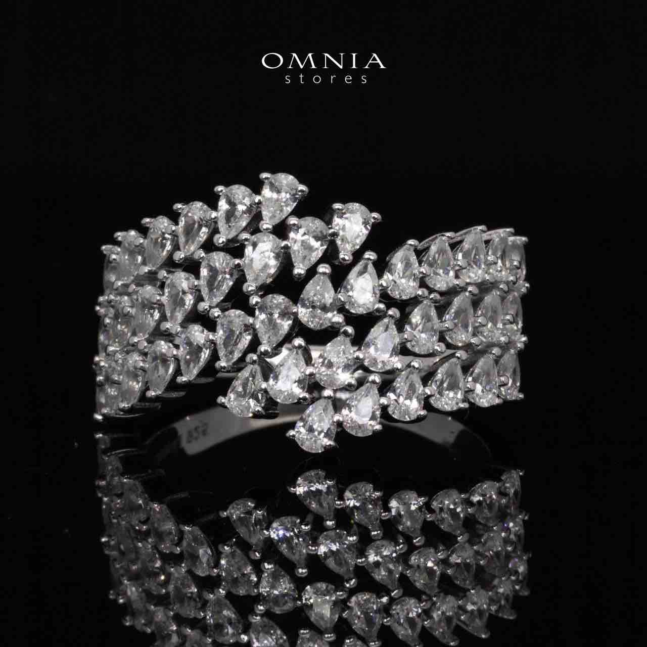 Omnia Klara White Ring With High Quality Simulated Diamonds In 925 Silver - OMNIASTORES KSA