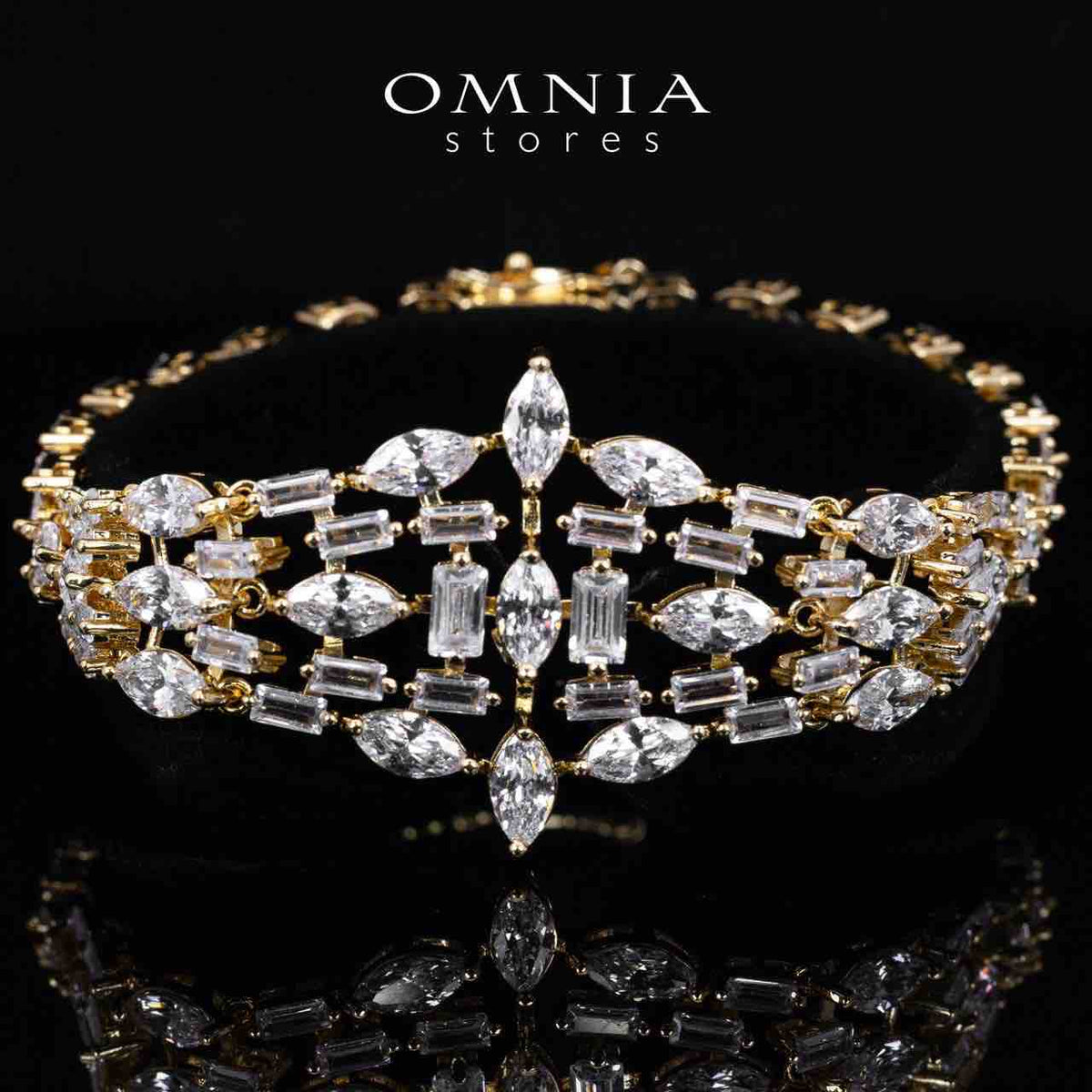 Omnia Soheila Gold Luxury Bridal Full Set with Emerald and Pear-Cut High-Quality Simulated Diamonds Rhodium Plated - OMNIASTORES KSA