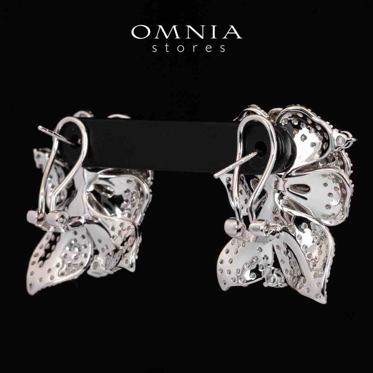 Omnia Laina White and Green Clip Earrings With High Quality Simulated Diamonds in 925 Silver - OMNIASTORES KSA