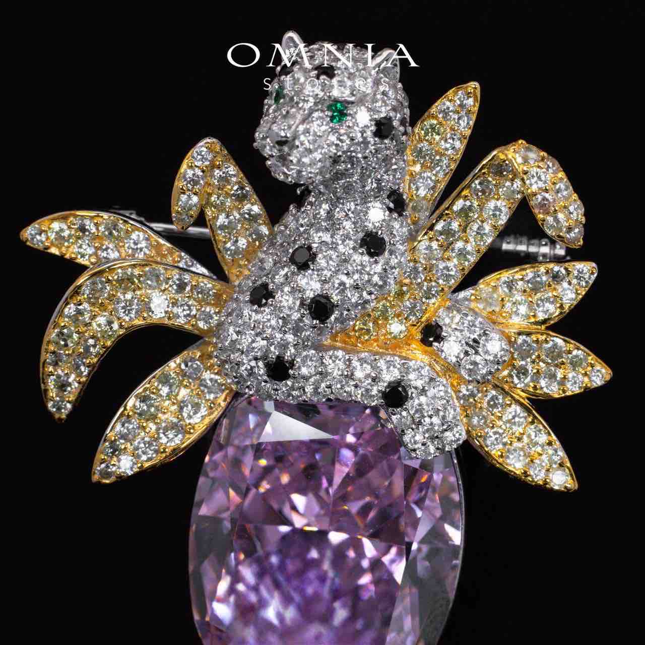 Kaylie Purple Panther Brooch With High Quality Simulated Diamonds in 925 Silver