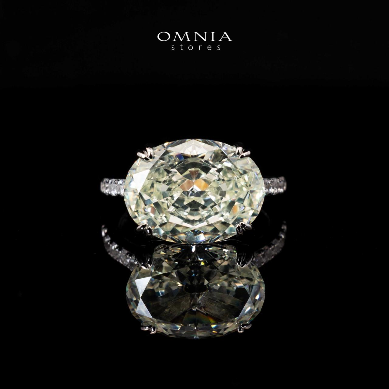 خاتم آريانا بقطع الزمرد الأبيض من فضة عيار 925 مرصع بالماس الصناعي عالي الجودة