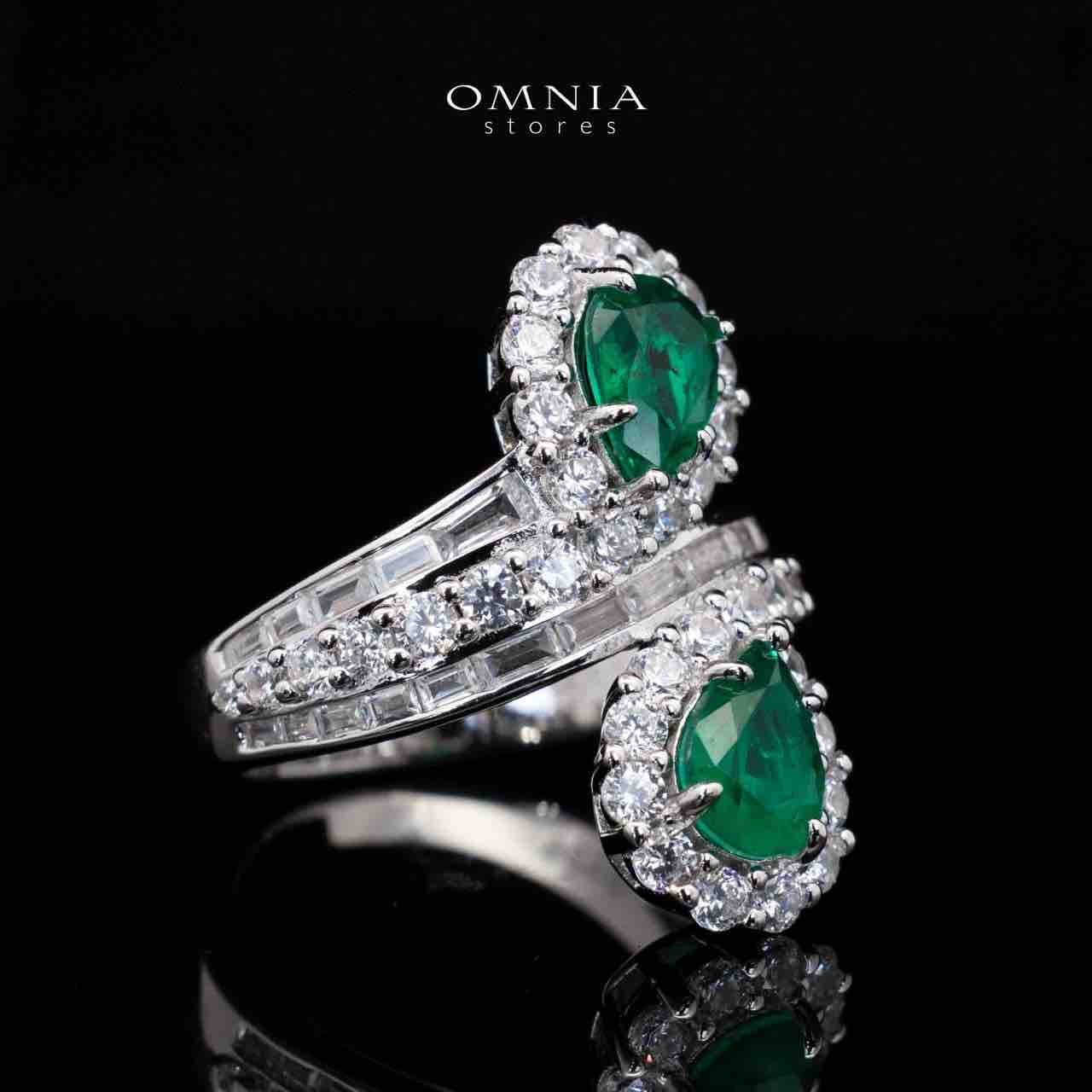 Isabell Green and White Pear Cut Ring in 925 Silver With High Quality Simulated Diamonds