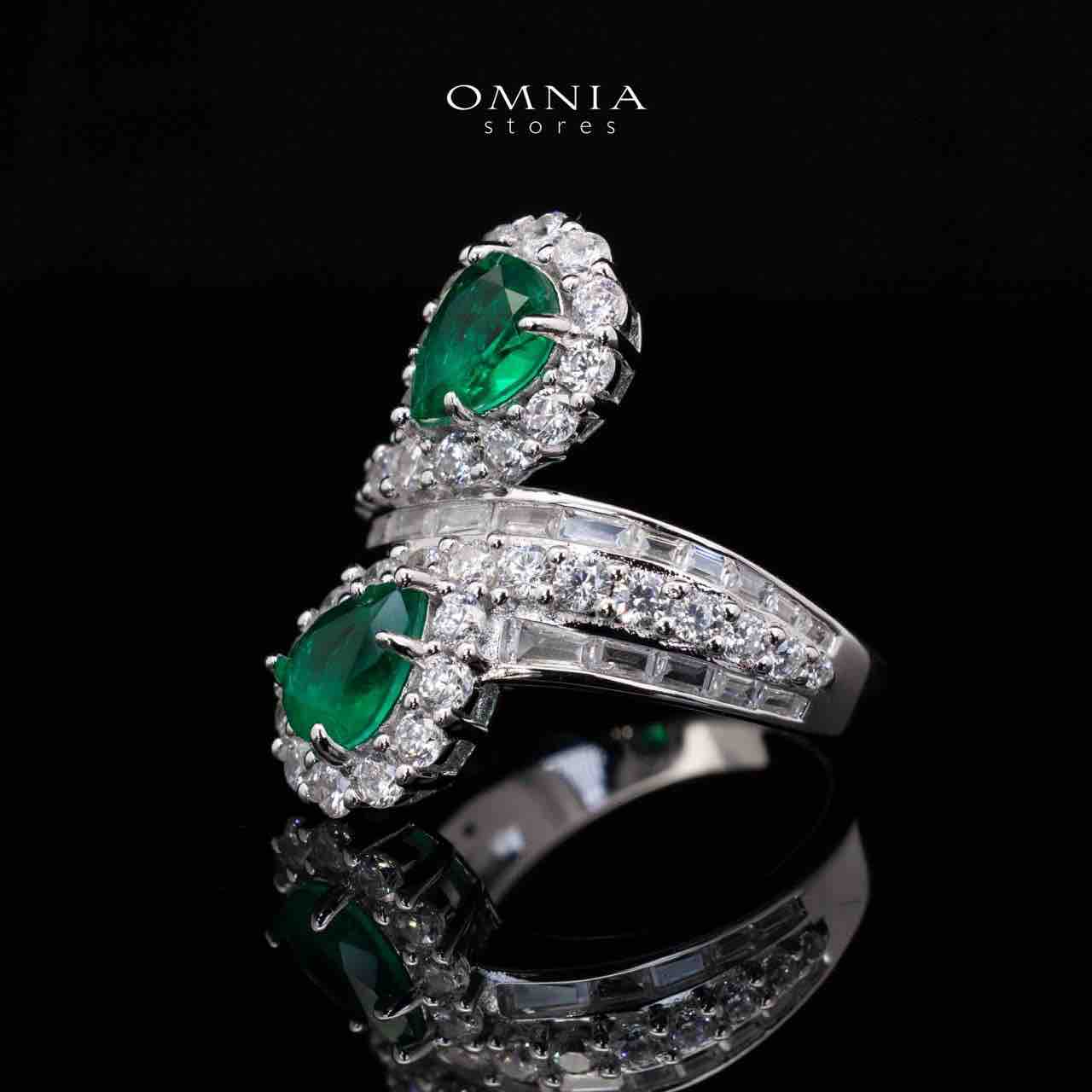 Isabell Green and White Pear Cut Ring in 925 Silver With High Quality Simulated Diamonds