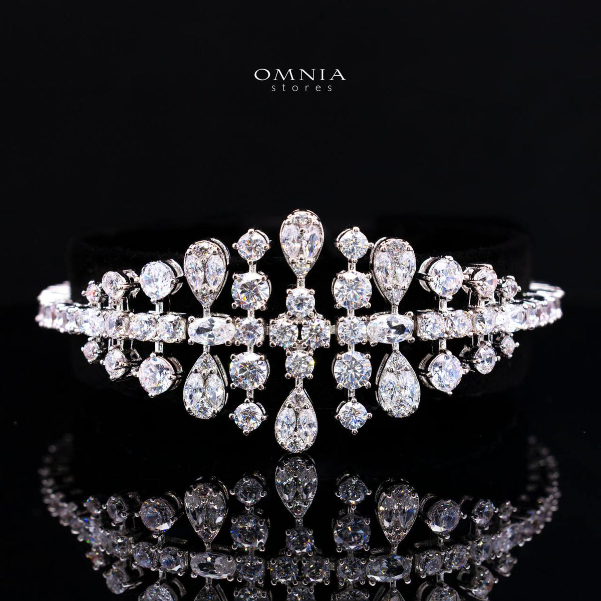 Omnia Minerva Luxury Bridal Full Set Accessories in High Quality Zircon Stone in Rhodium Plated - OMNIASTORES UAE