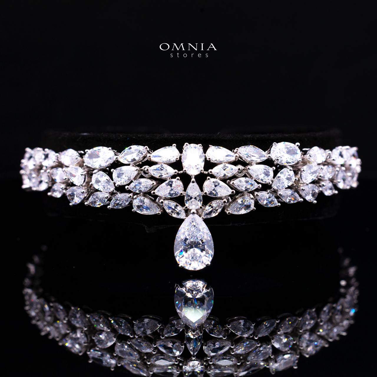 Omnia Nuray Luxury Bridal Full Set Accessories in High Quality Zircon Stone in Rhodium Plated - OMNIASTORES KSA
