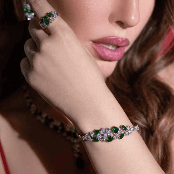 Omnia Reman Green Full Set in High Quality Zircon Stone Rhodium Plated - OMNIASTORES UAE