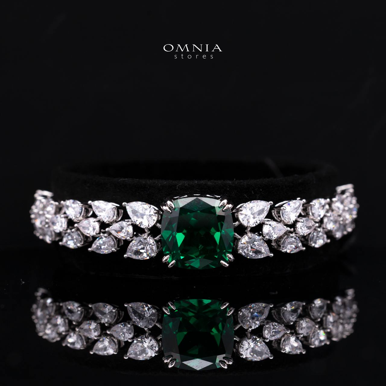 Nazaha Bridal Full Set in Rhodium Plated with High Quality White and Green Zircon Stones