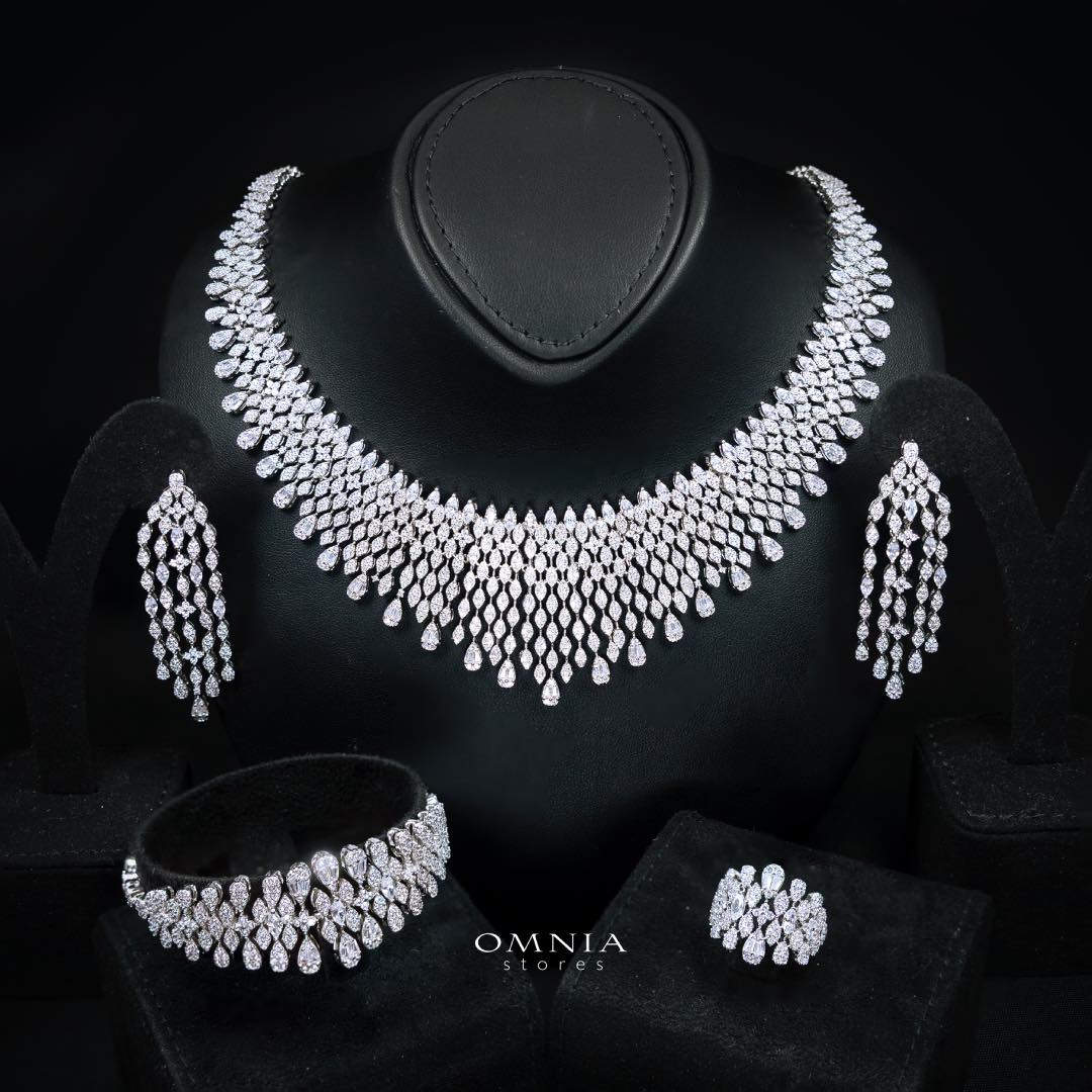 Omnia Raawiya White Luxury Bridal Set In Rhodium Plated with High Quality Zircon Stones - OMNIASTORES KSA