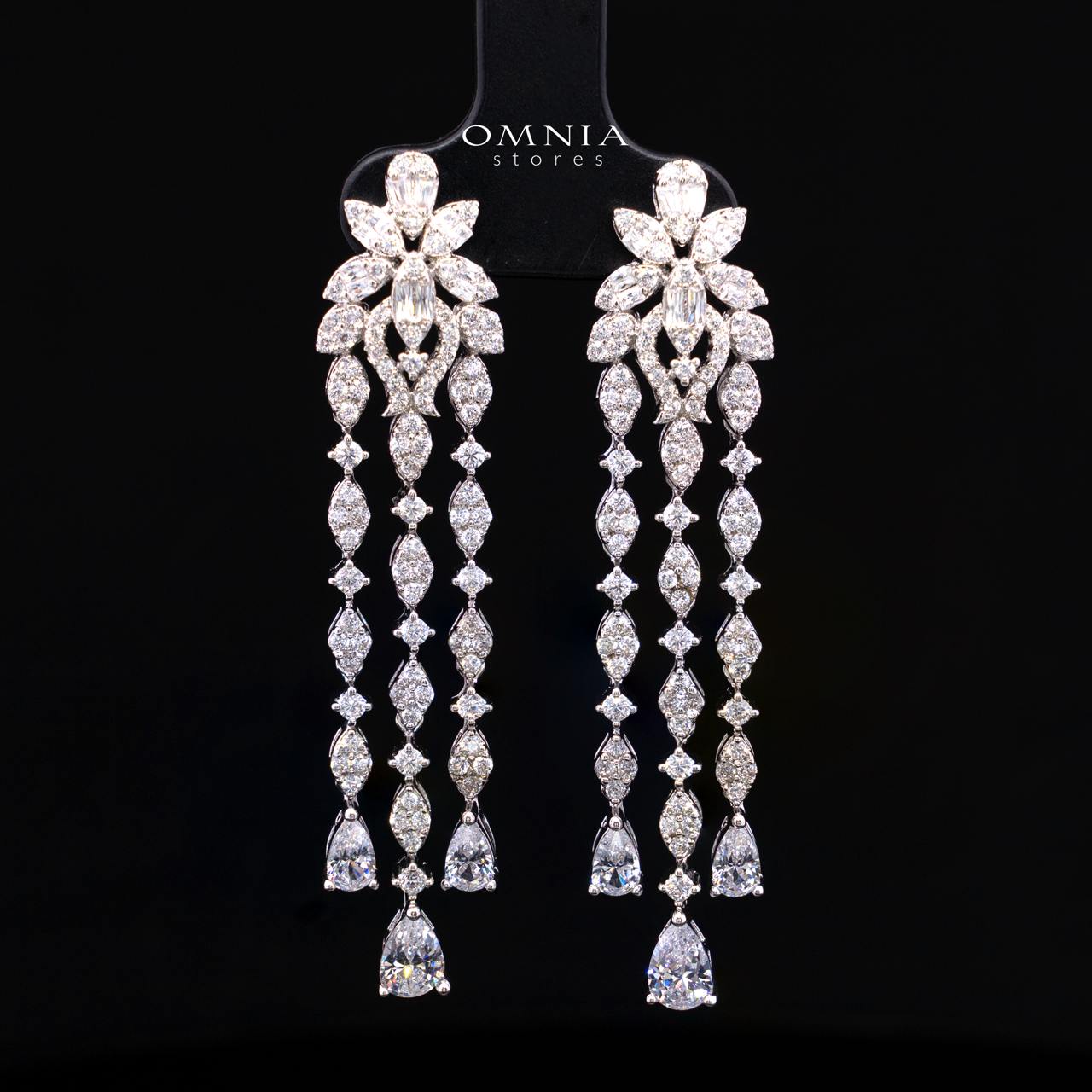 Cheryle White Bridal Full Set – Premium Rhodium Plated with High-Quality Zircon Stones(size 16 ring size 7 only available in ksa)