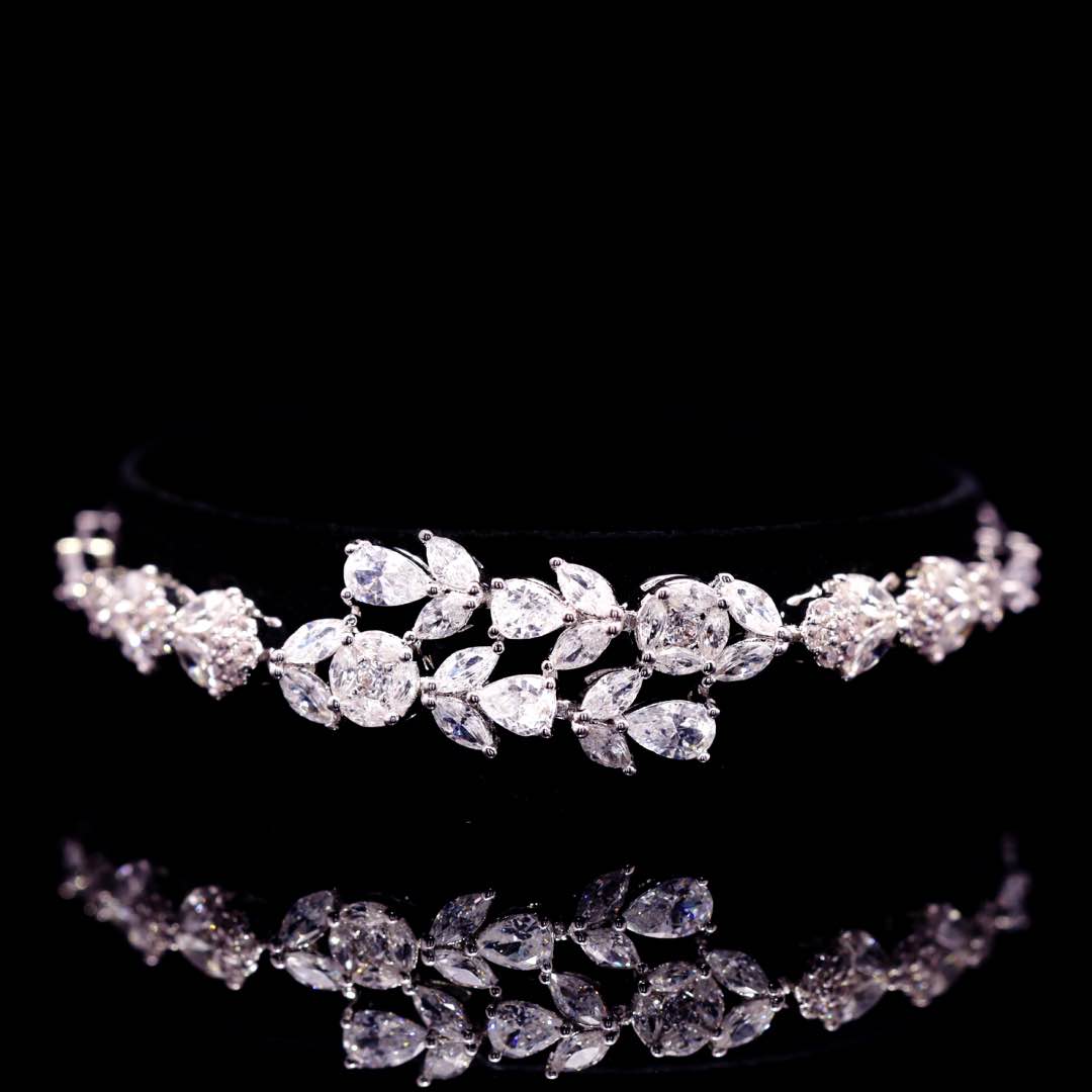 Omnia Farida White Luxury Bridal Full Set in High Quality Zircon Stone Premium Rhodium Plated - OMNIASTORES UAE