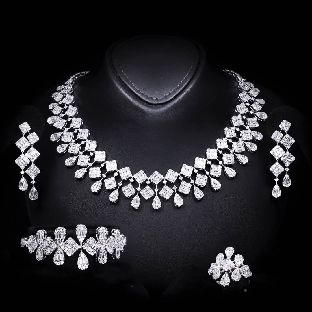 Omnia Kacey White Pearl Luxury Bridal Full Set in High Quality Zircon Stone Premium Rhodium Plated - OMNIASTORES KSA