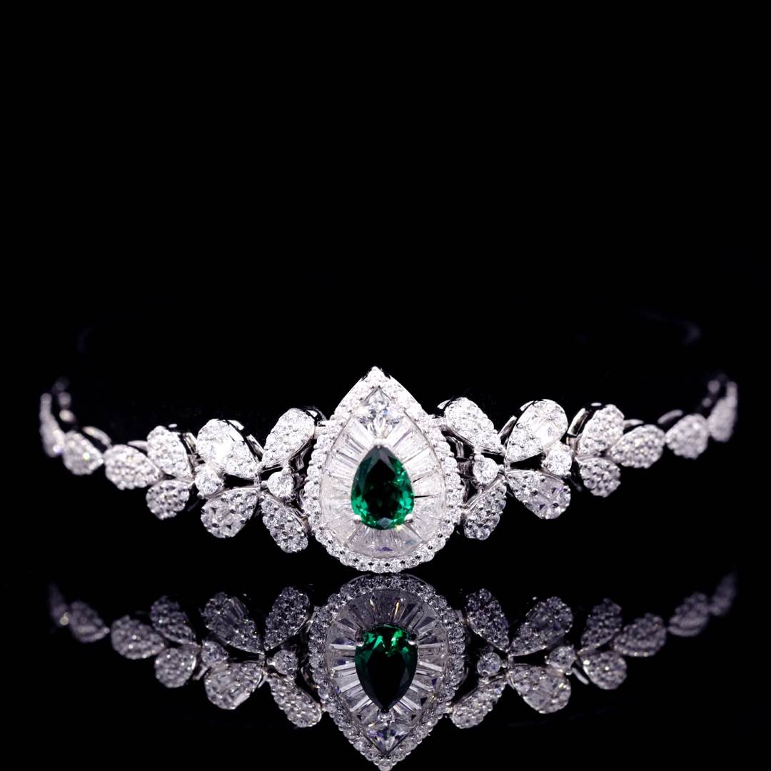 Omnia Sophia Green Teardrop Bridal Full Set in 925 Silver with High Quality Simulated Diamonds - OMNIASTORES UAE