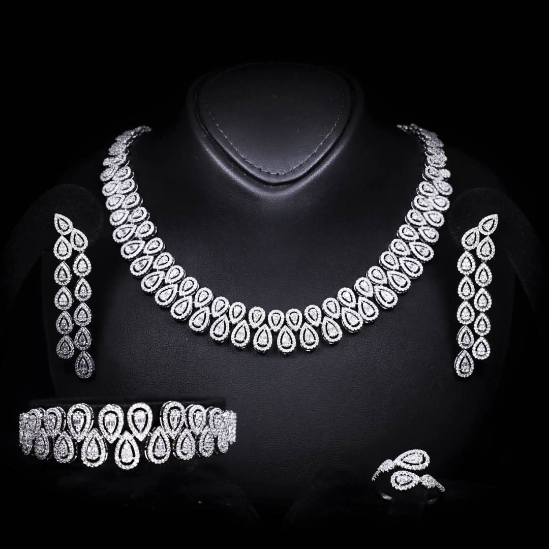 Omnia Kanzah Luxury Bridal White Full Set in High Quality Zircon Stone Premium Rhodium Plated - OMNIASTORES UAE