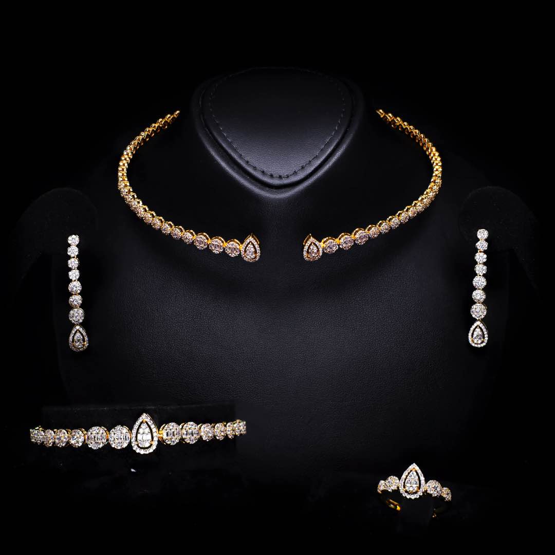 Omnia Mila Luxury Golden Choker Bridal Full Set in High Quality Zircon Stone Rhodium Plated - OMNIASTORES KSA