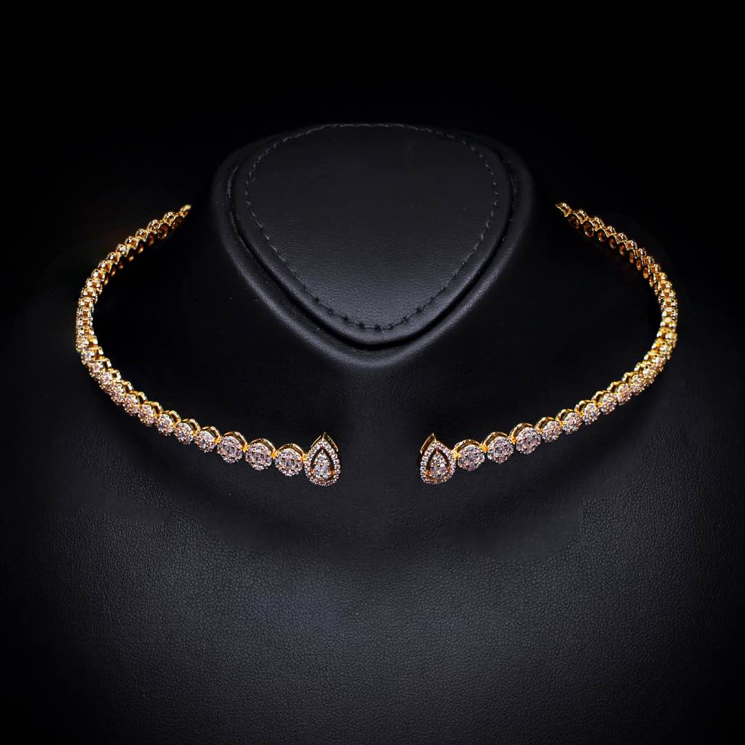 Omnia Mila Luxury Golden Choker Bridal Full Set in High Quality Zircon Stone Rhodium Plated - OMNIASTORES KSA