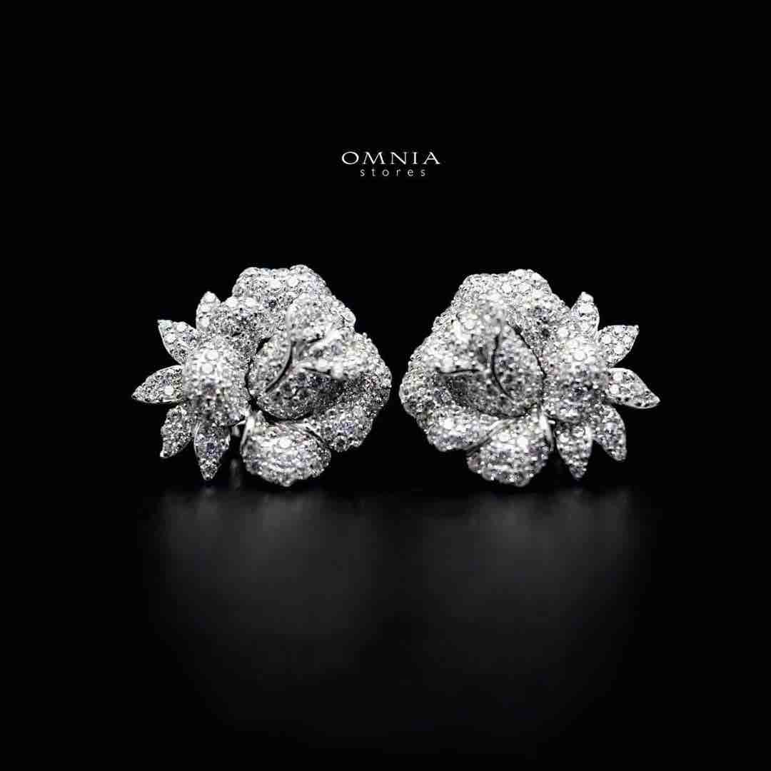 أقراط أمنية ستيلا الزهرية من الفضة عيار 925 مرصعة بألماس صناعي عالي الجودة