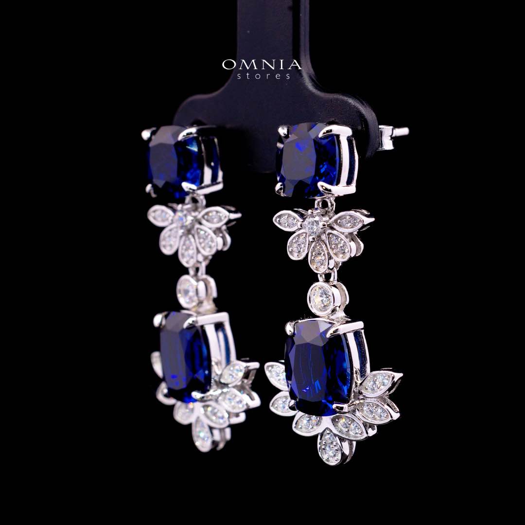 Omnia Alyah White and Blue Floral Earrings With High Quality Sapphire Lab Grown Stones in 925 Silver - OMNIASTORES KSA