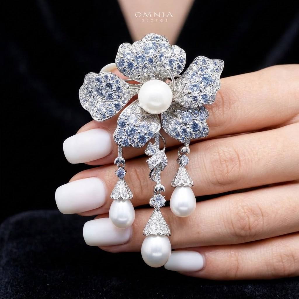 Omnia Halima Fresh Real Water Pearl brooch in 92.5 Silver High Quality Simulated diamonds - OMNIASTORES KSA