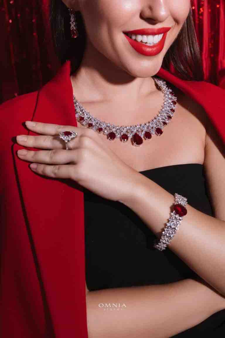 Omnia Suhana Red Bridal Full Set in High Quality Simulated Diamonds - OMNIASTORES KSA