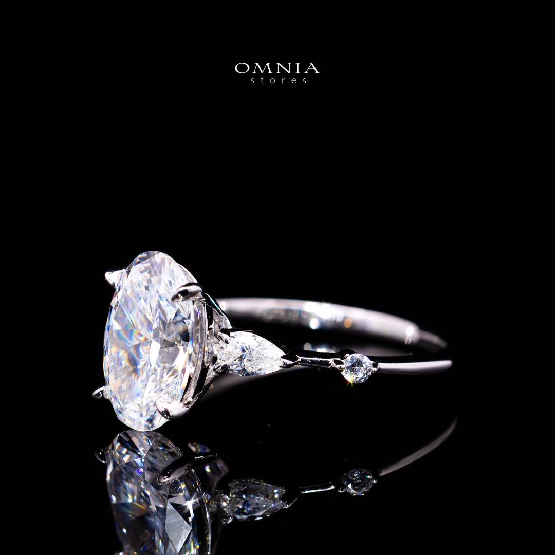Omnia Aaliyat Silver Ring In 925 Silver High Quality Lab Crafted Stones