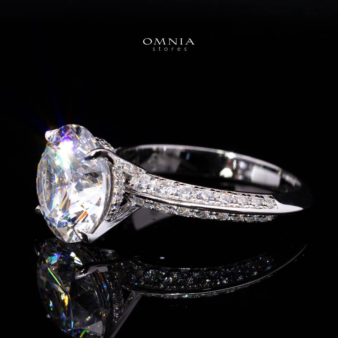 Kyra White Round Cut Certified Lab Crafted Ring With High Quality 925 Silver - OMNIASTORES KSA