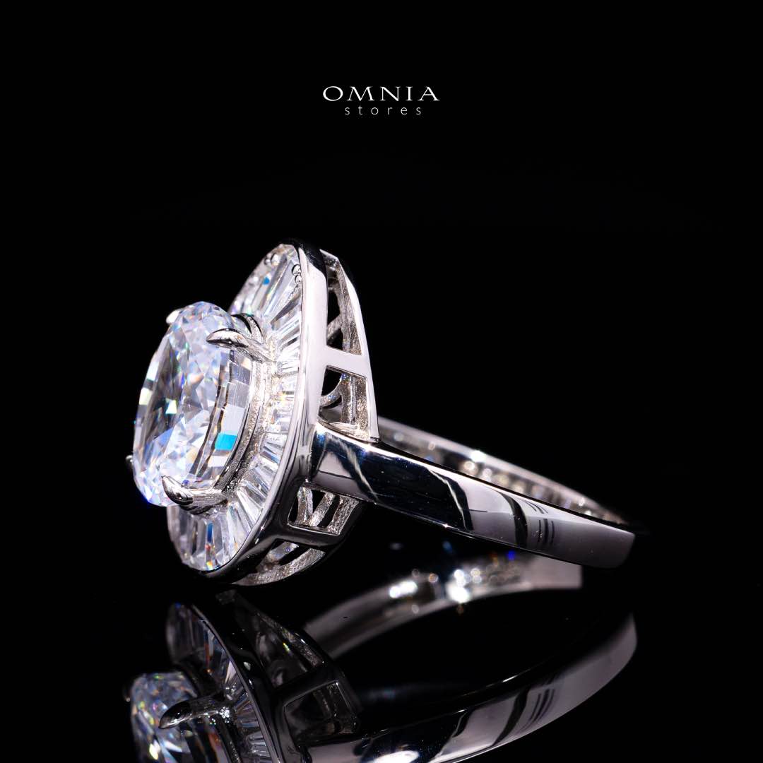 Irene White Pear Ring With High Quality Simulated Diamonds in 925 Silver - OMNIASTORES KSA