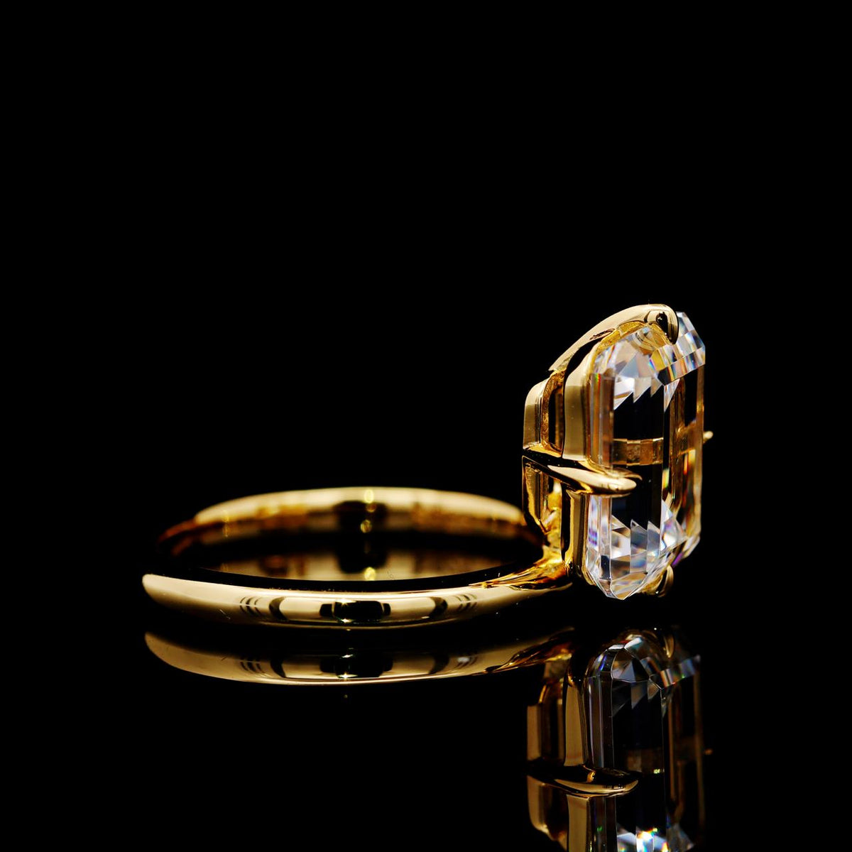 Rabia Gold Ring with Certificate | High-Quality Simulated Diamonds in 925 Sterling Silver right