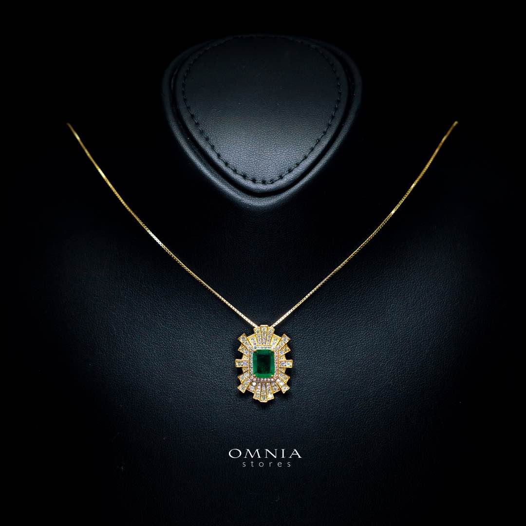 Omnia Green Radiance Necklace in 92.5 Silver with High Quality Simulated Diamonds - OMNIASTORES KSA