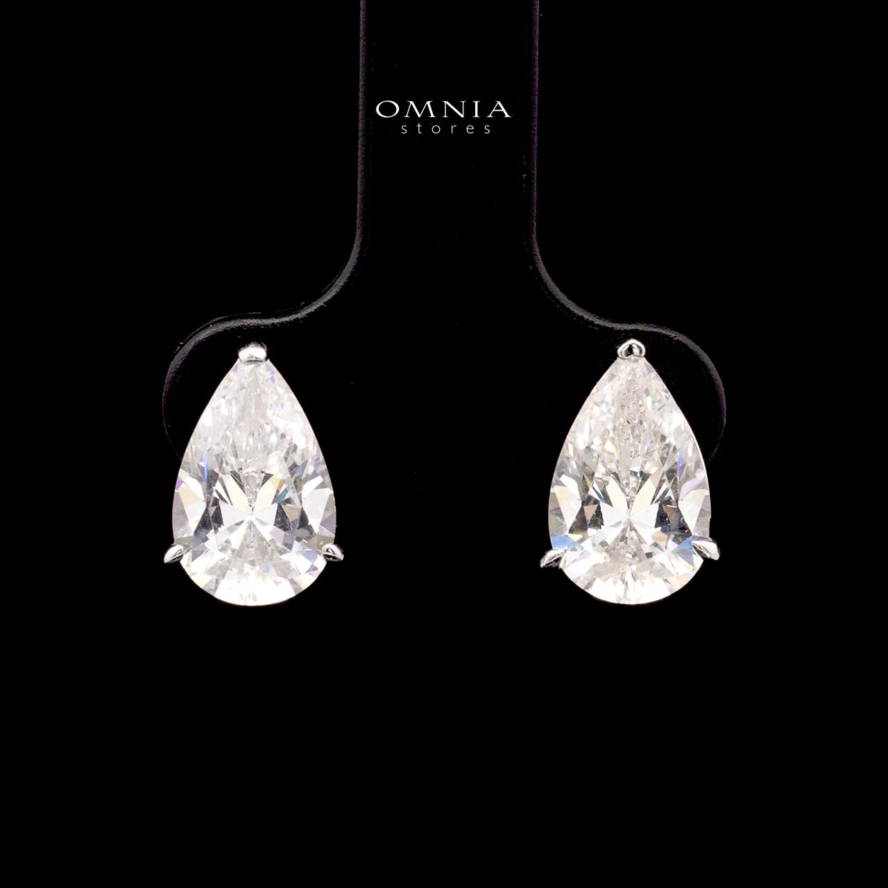 Kelsea Earring with Certificate, High-Quality Premium Simulated Diamonds in 925 Sterling Silver - OMNIASTORES KSA