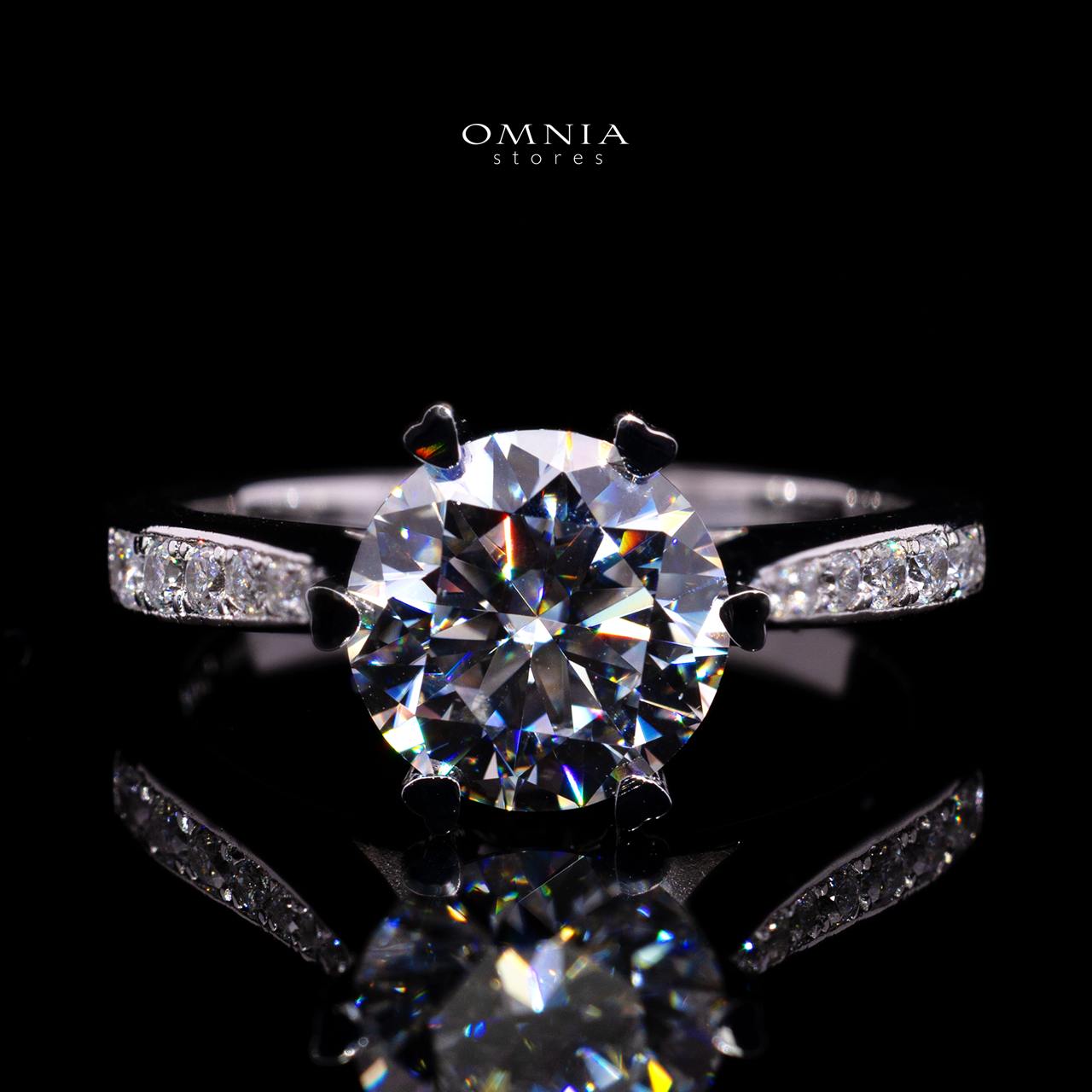 Frances 5mm Round Moissanite Ring (0.5 CT) with Certificate in 925 Sterling Silver - OMNIASTORES KSA