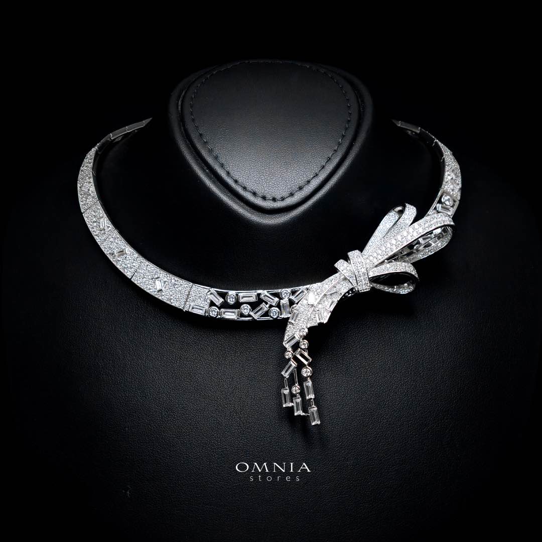 Omnia Celeste Bow Necklace in 925 Silver with High-Quality Simulated Diamonds and Elegant Geometric Detailing - OMNIASTORES KSA