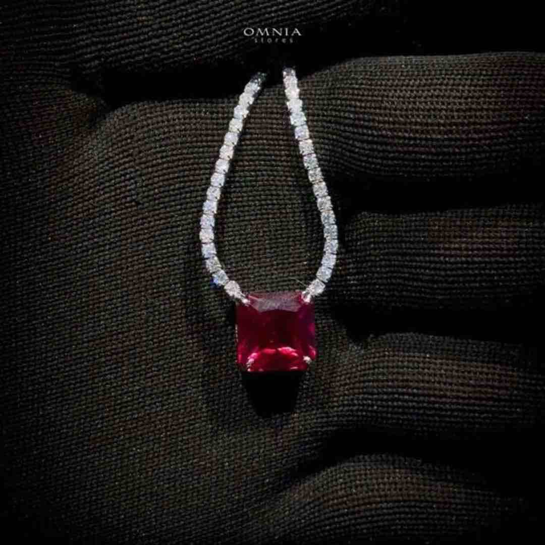 Omnia Bettina Red Necklace 92.5 Silver High Quality Simulated Diamonds