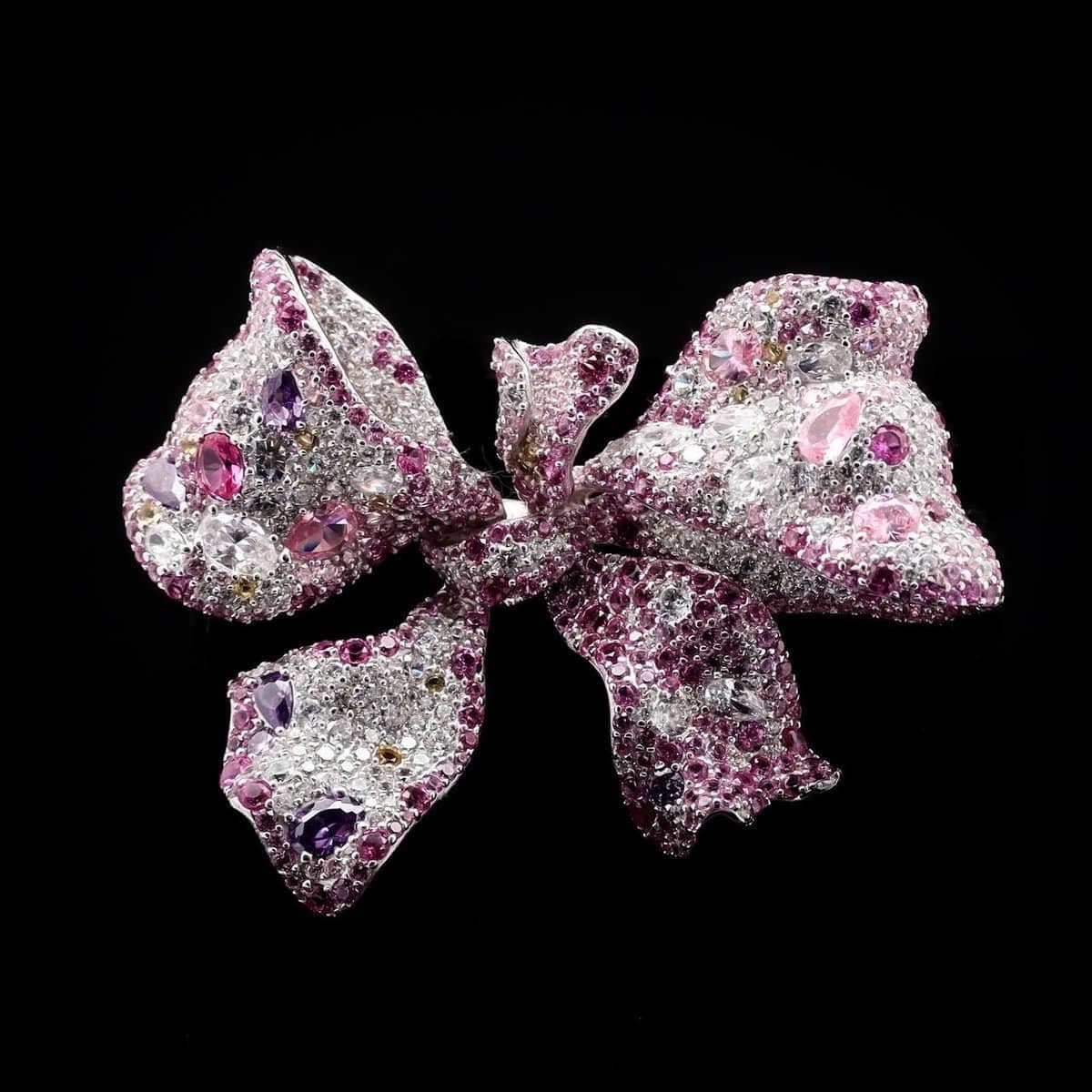 Omnia Clara Bow Brooch with Multi-Color Stones in High-Quality Simulated Diamonds - OMNIASTORES UAE